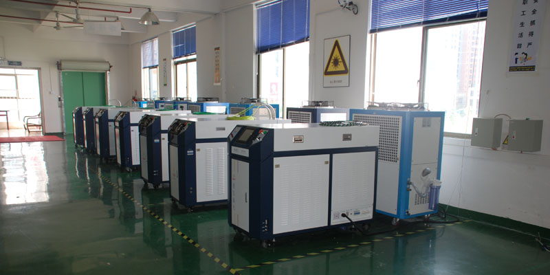 通發(fā)激光TFL-500PF<a href='http://m.jamosaic.com/product/2.htm' class='text_a'>光纖<a href='http://m.jamosaic.com' class='text_a'>激光焊接機(jī)</a></a>